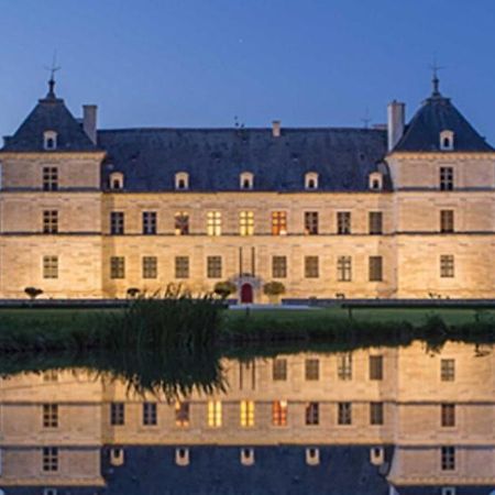 Le Studio Loft Ancy-le-Franc Екстериор снимка
