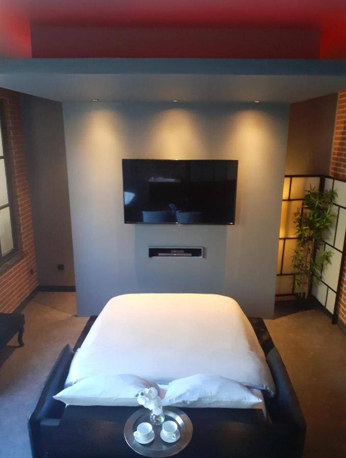 Le Studio Loft Ancy-le-Franc Екстериор снимка